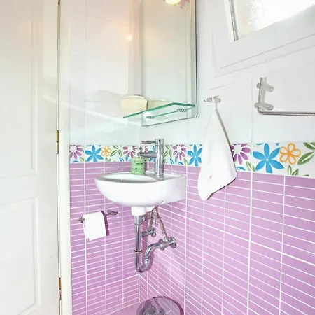 Eleni's House By Corfuescapes Virós