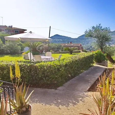 Casa vacanze Eleni's House By Corfuescapes *