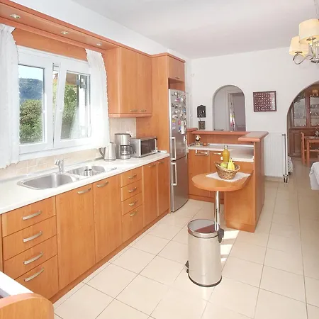 Casa vacanze Eleni's House By Corfuescapes *