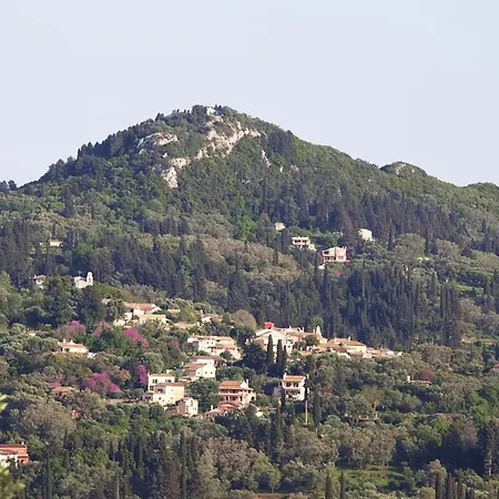 Eleni's House By Corfuescapes Virós