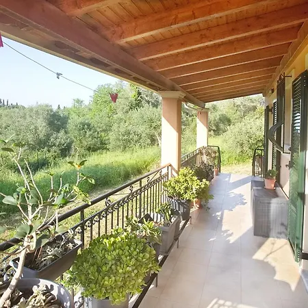 Dom wakacyjny Eleni's House By Corfuescapes *