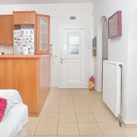 בית נופש Eleni's House By Corfuescapes